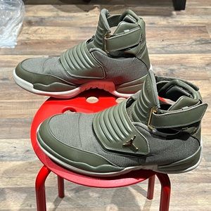NIKE JORDAN GENERATION 23 MEDIUM OLIVE
